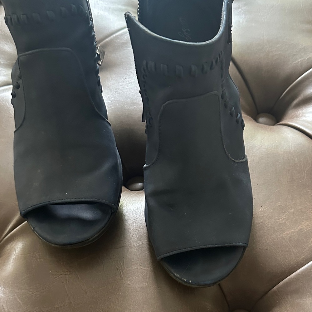Easy Street Navy Peep-Toe Ankle Booties - Picture 2 of 6